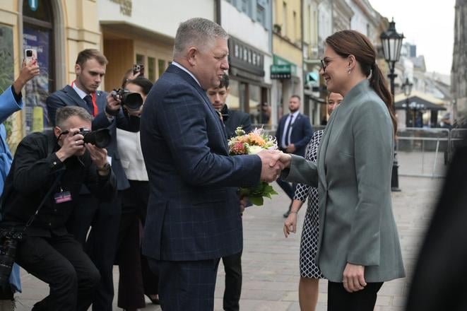 Fico and Svyrydenko toast to ‘just peace’ in Ukraine during Slovak–Ukrainian talks