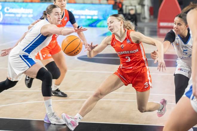Isidora Tripkovičová (na archívnej snímke) bola najlepšou strelkyňou Slovena v súboji s Young Angels Košice.