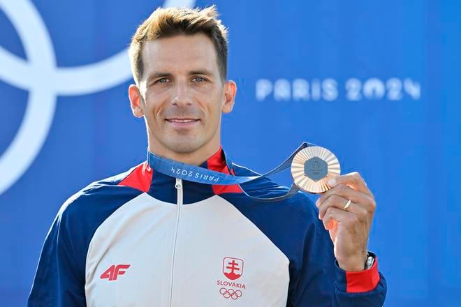 Na poslednýhc olympijských hrách vybojoval zo Slovákov medailu iba  vodný slalomár Matej Beňuš.