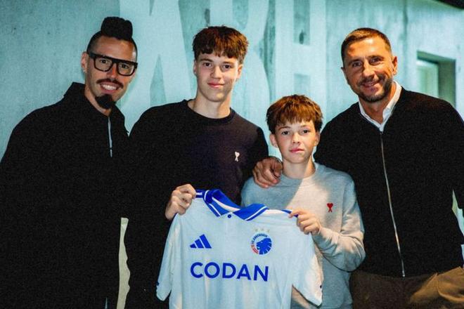 Martin Petráš a traja Hamšíkovci v Kodani.