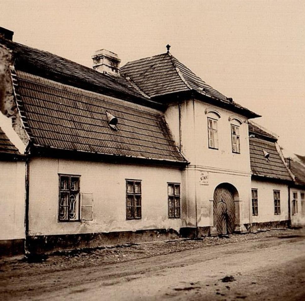 Dom na Františkánskej, 1948