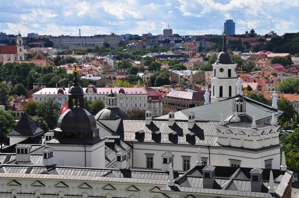 Pohľad z pahorku smerom ku Katedrále