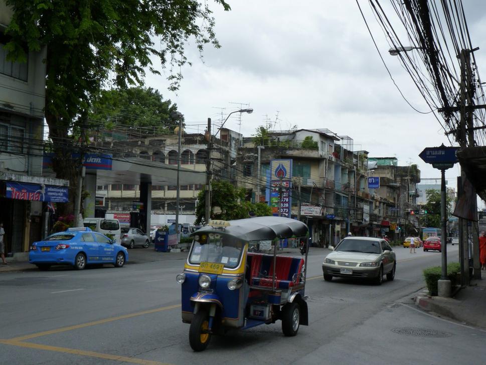 Tuk-tuk