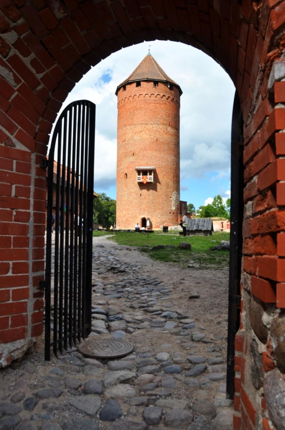 Stredoveký hrad je na dosah