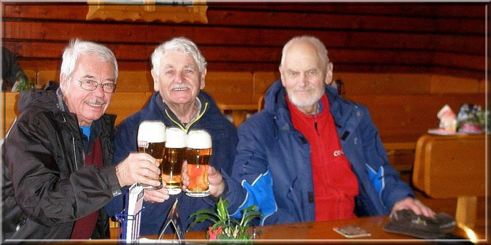 Na záver chutilo pivo v krčme na stanici v Čadci
