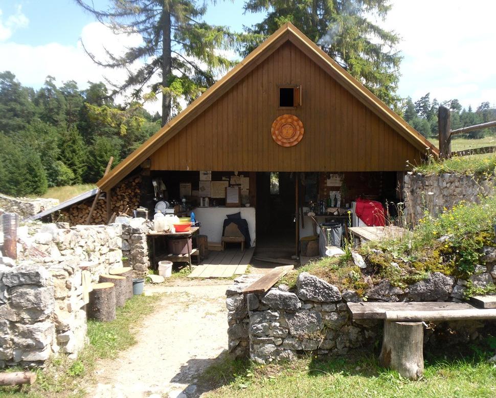 Turistická chata Kláštorisko (760 m)