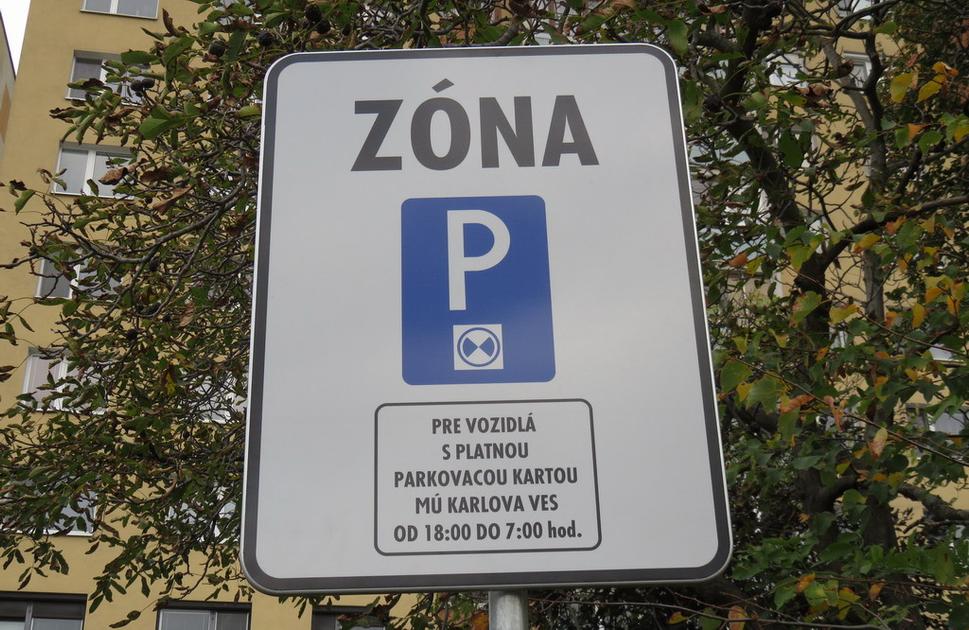 Dopravná značka IP 17b - regulované parkovanie v značke Zóna IP 27a