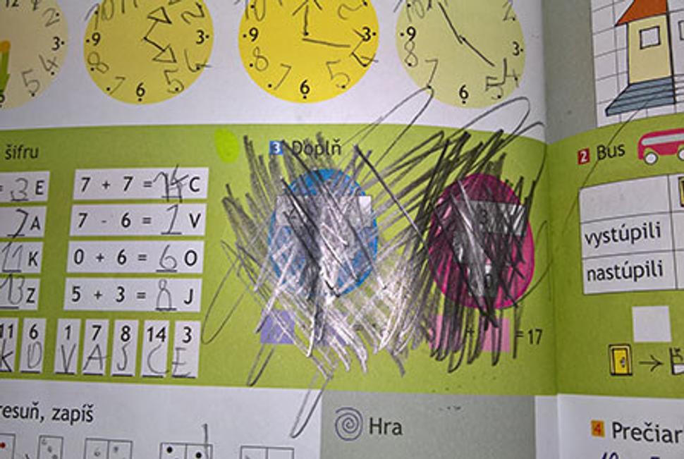 Najprv bol hnev. Po chvíli dostal autor škrtancov čistý papier, povzbudenie a príklady si prepísal a vypočítal.