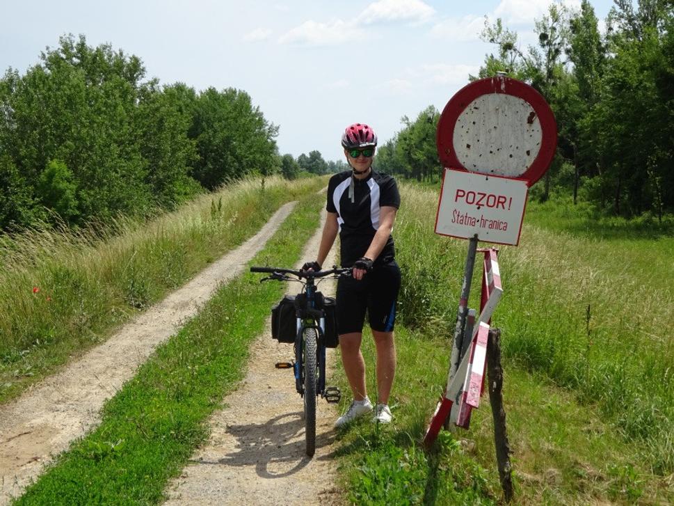 Na Ukrajinu je to pár kilometrov