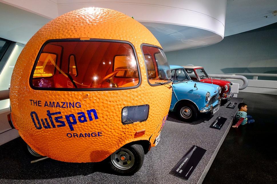 Mini cooper. Žasnem.
