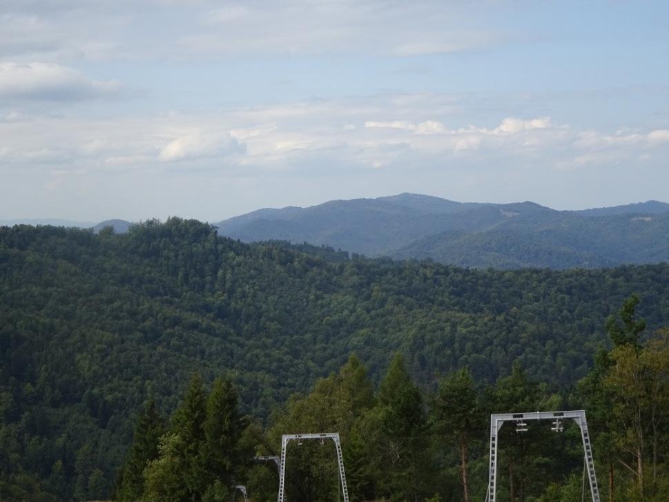 Tatry dnes neuvidím. Nevadí, aj tak je tu pekne