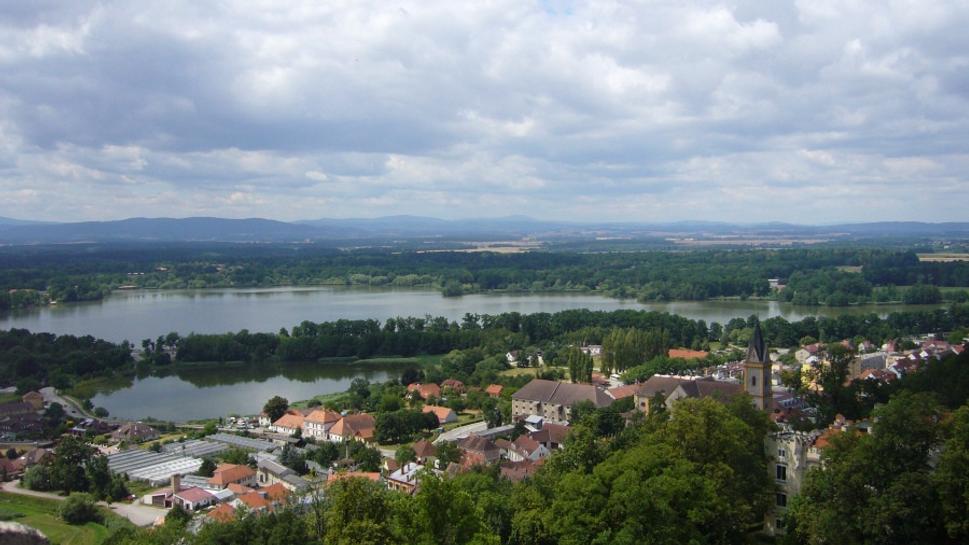 Munický rybník a Bezdrev