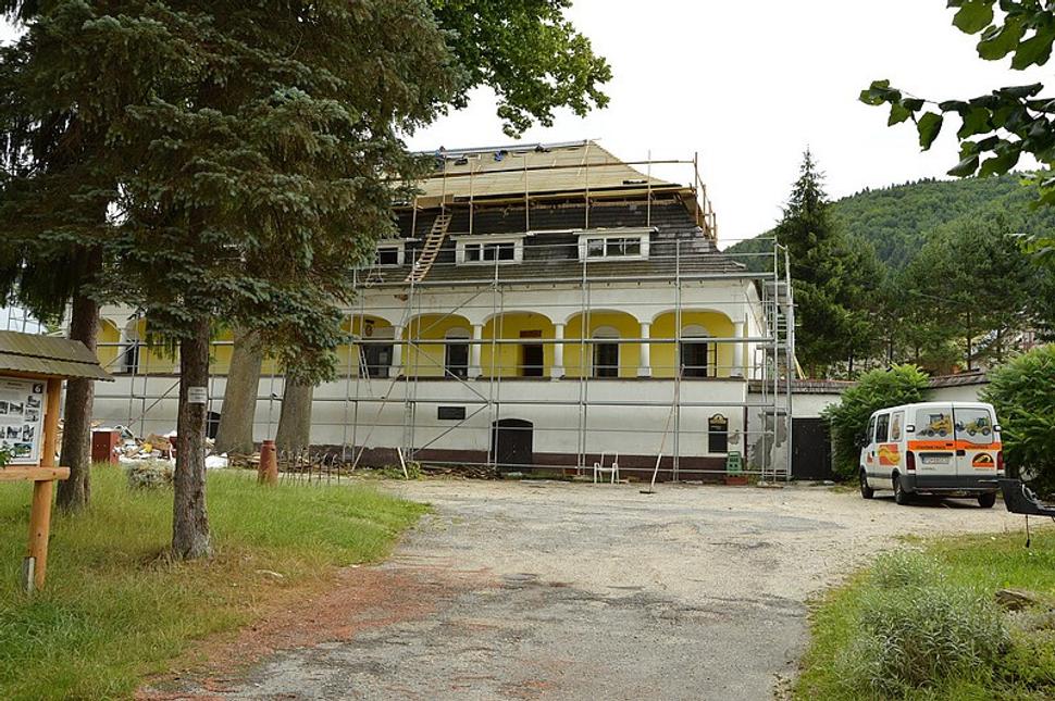 Čičmiansky kaštieľ práve prechádza rekonštrukciou