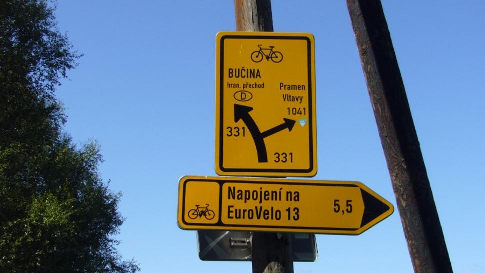 Odbočka k prameňu Vltavy