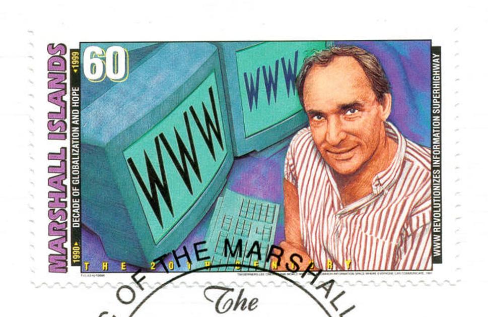 Sir Tim Berners-Lee autor www stránok na poštovej známke