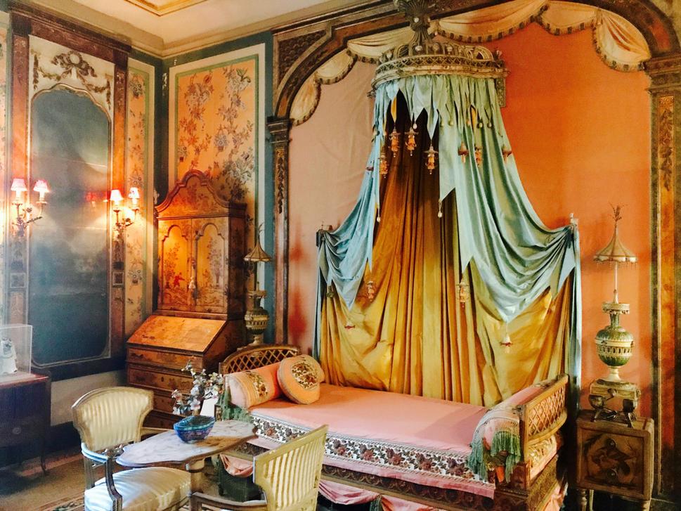 Villa Vizcaya: Cathaya room - spálňa pre hostí.