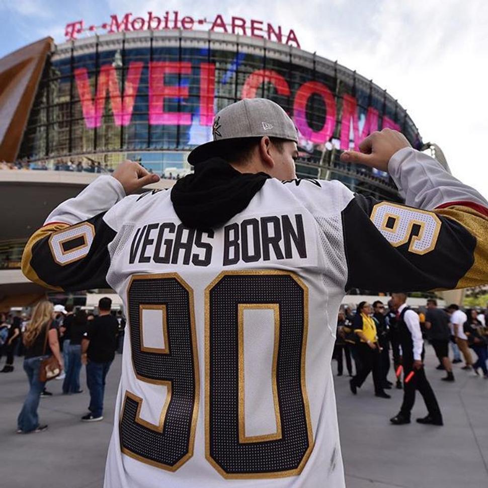 Fanúšik Vegas. Zdroj: Instagram/vegasgoldenknights