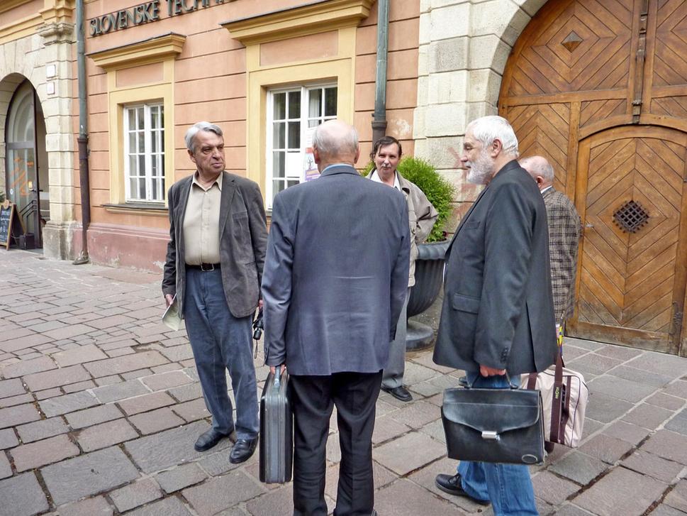 14.Filatelisti prichádzajú do Technického múzea na Regionálne oslavy poštovej známky