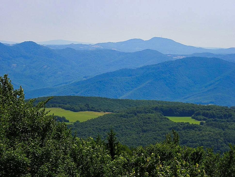 Pohľad na Sitno z Pohronského Inovca.