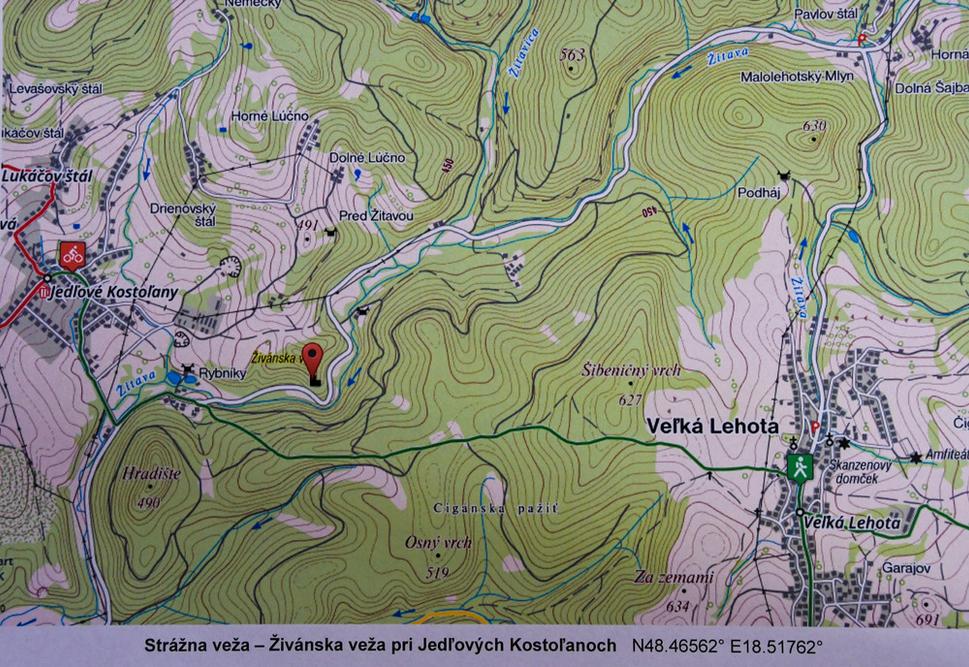 Na Živánsku vežu vás upozorní pútač na ceste z Jedľových Kostolian do Malej Lehoty. Z malého parkoviska pri pútači sa k Živánske veži dostanete po schodíkoch za 5 minút.