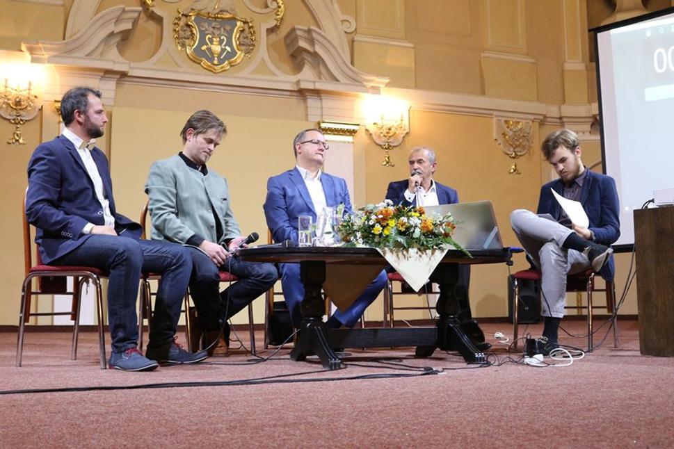 Diskusia s kandidátmi na post primátora Spišskej Novej Vsi
