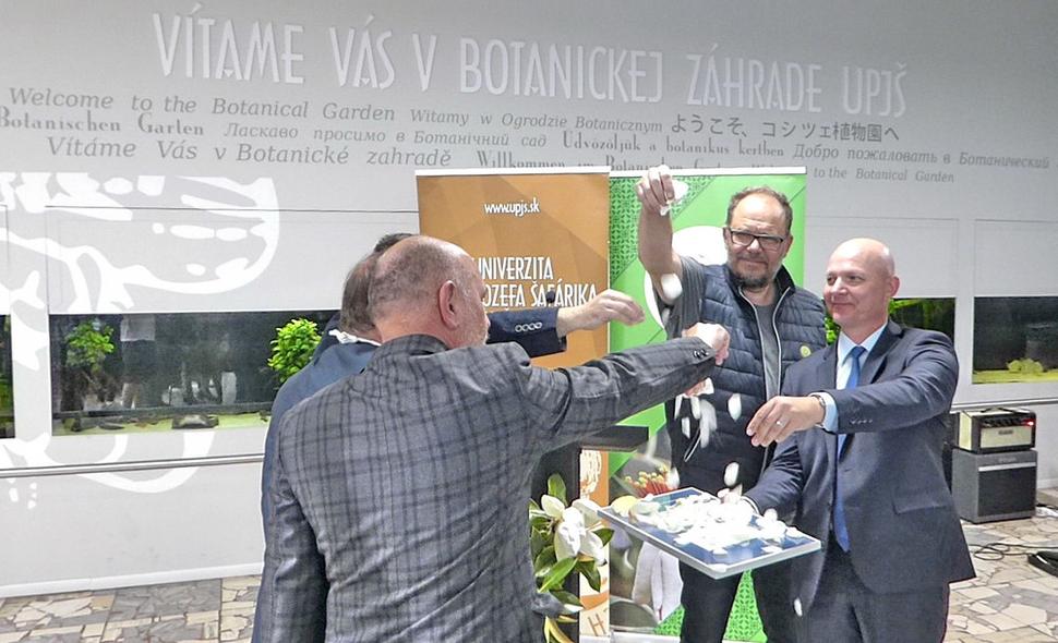 Foto z krstu poštovej známky, ďalšie zaujmavé momenty si môžete pozrieť na videách