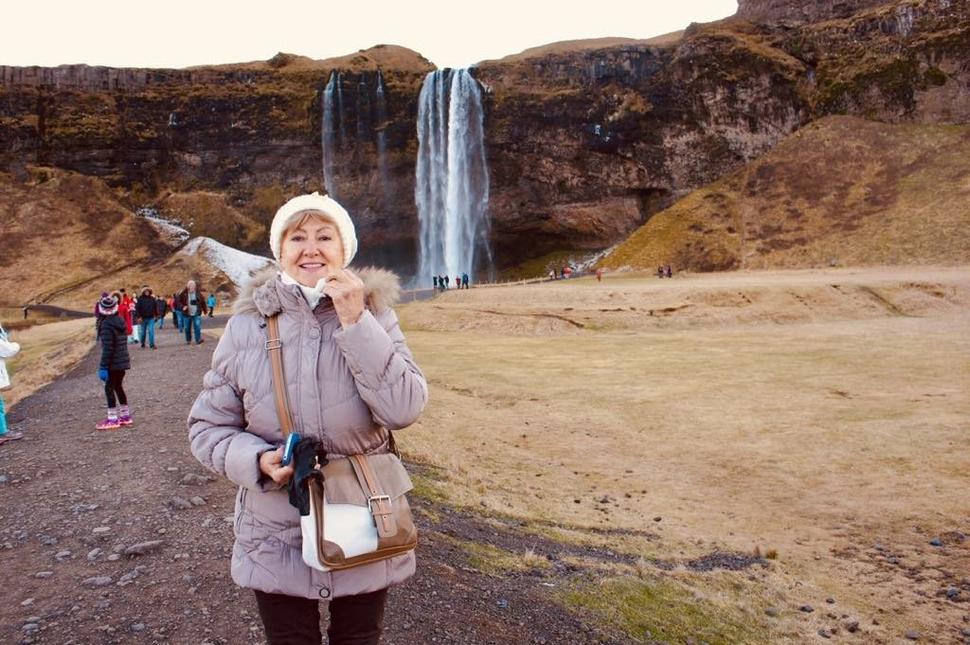 Starká pri vodopáde Seljalandsfoss