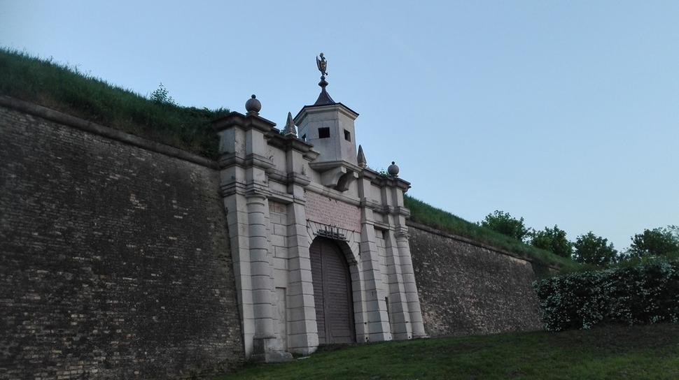 Komárňanská pevnosť - Leopoldova brána