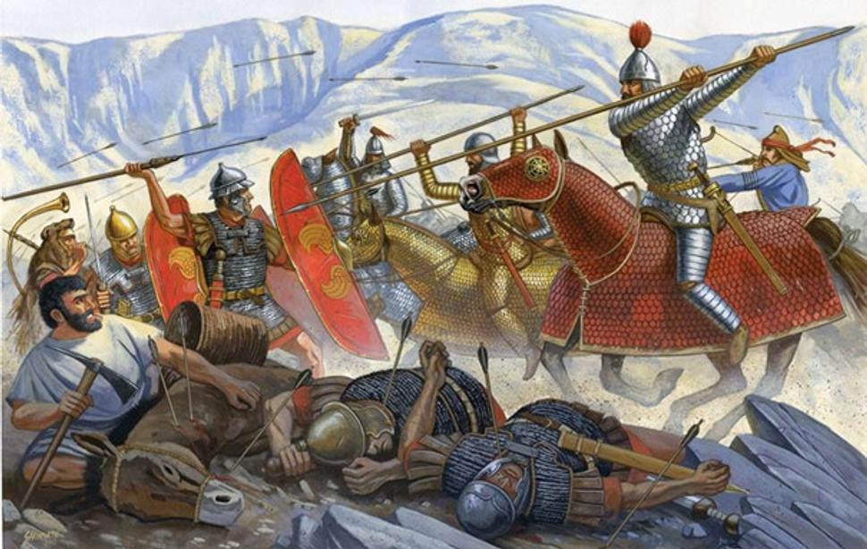 Rímska a Partská ríša majú za sebou históriu krvavých vojnových konfliktov. Partskou špecialitou bola dobre cvičená a odvážna jazda. V roku 53 p. n. l. sa im podarilo vlákať člena prvého triumvirátu Marcusa Liciniusa Crassa na údajné mierové rokovanie. Tam ho napadli a stali mu hlavu. Tak zomrel prvý z troch členov rímskeho triumvirátu.