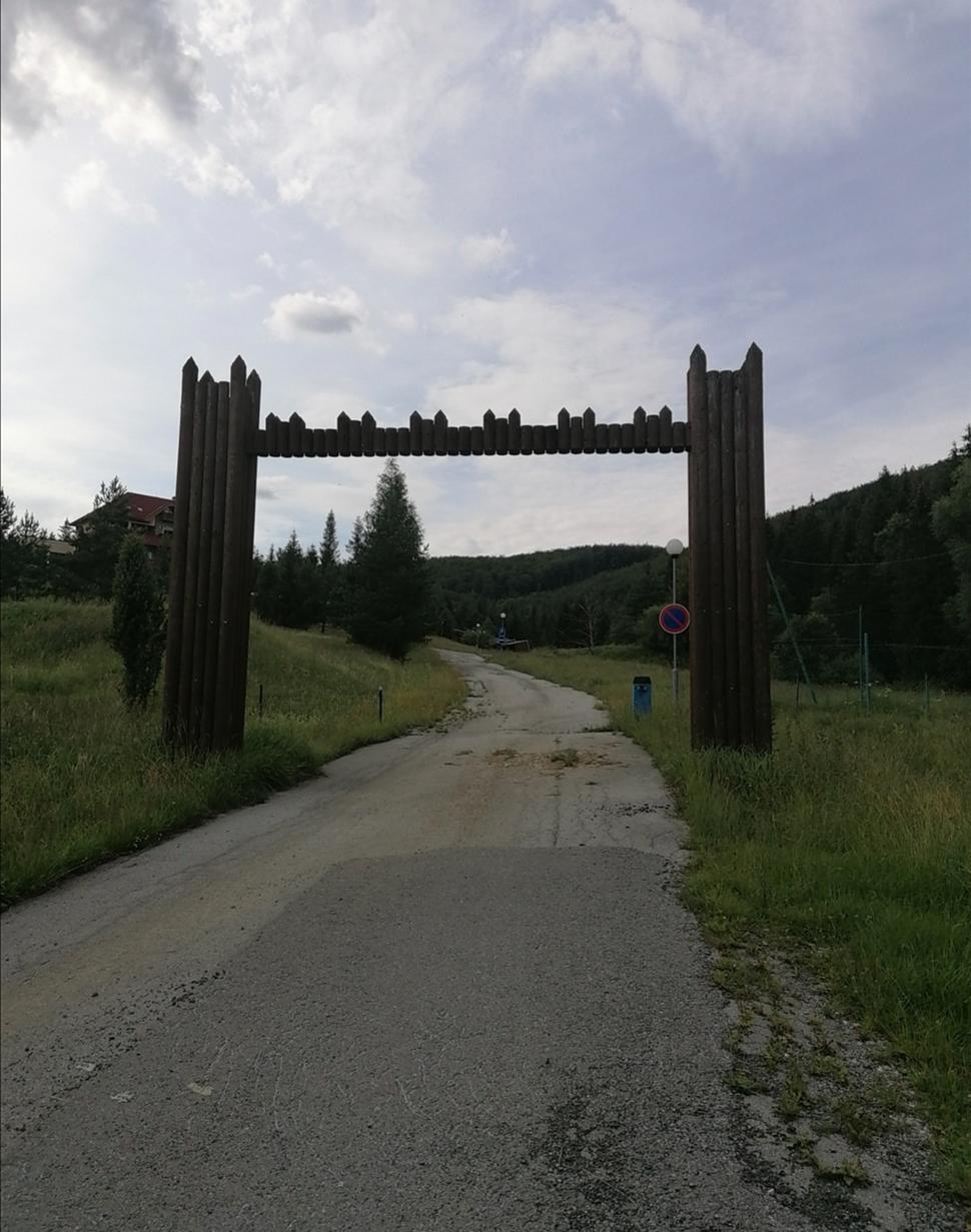 vstupná brána