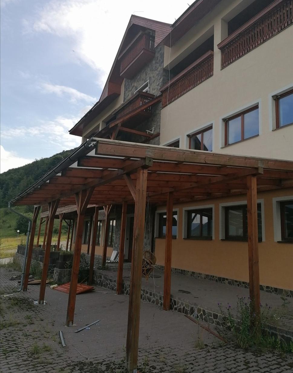 ešte jeden pohľad