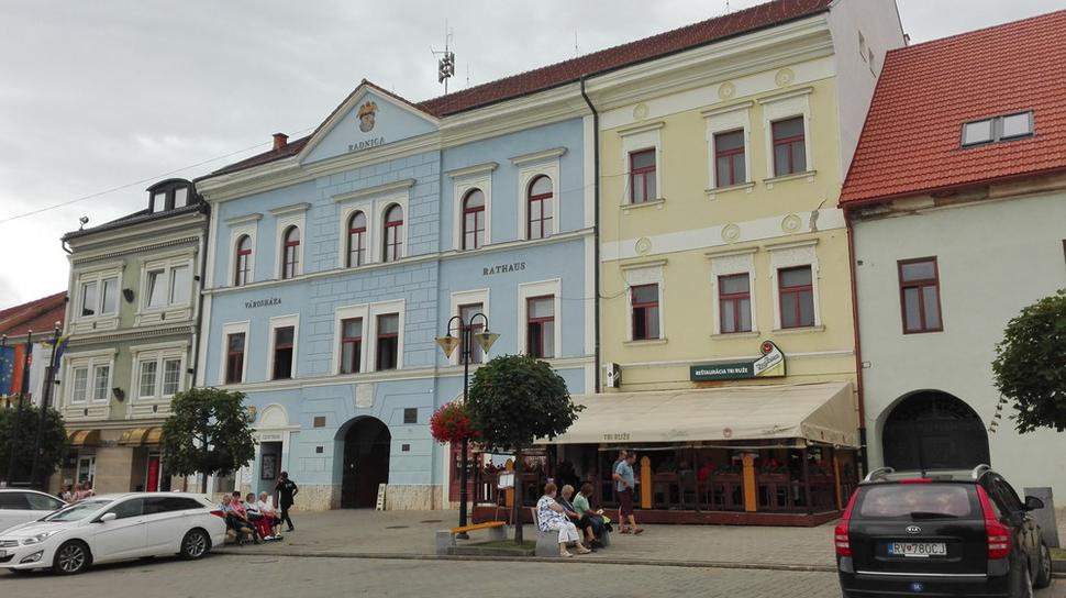 Radnica v historickom jadre Rožňavy.