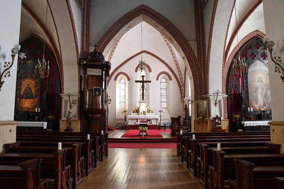 Interiér Kostola sv. Jakuba.