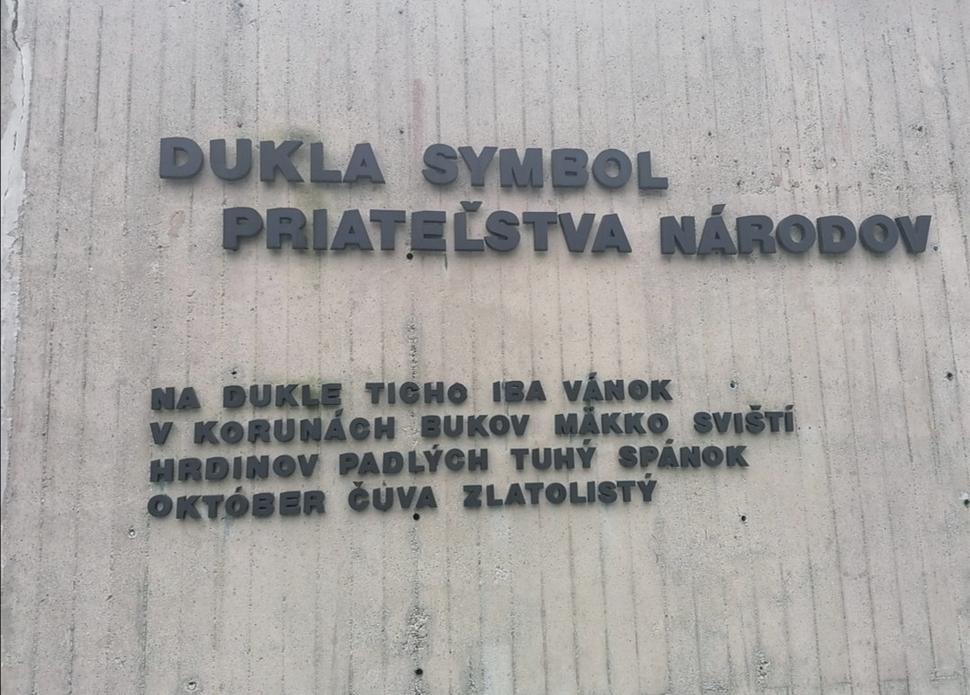 Dukla - symbol priateľstva národov
