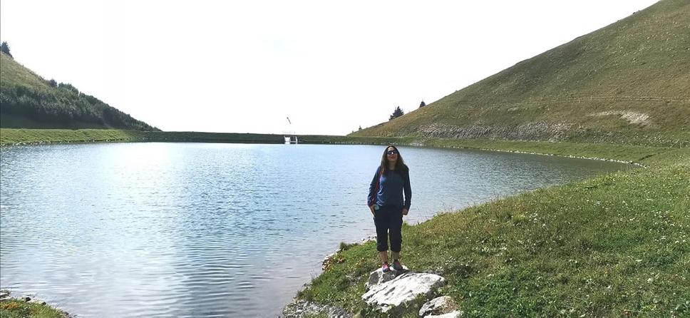 Pri jazere Lac d´Ai