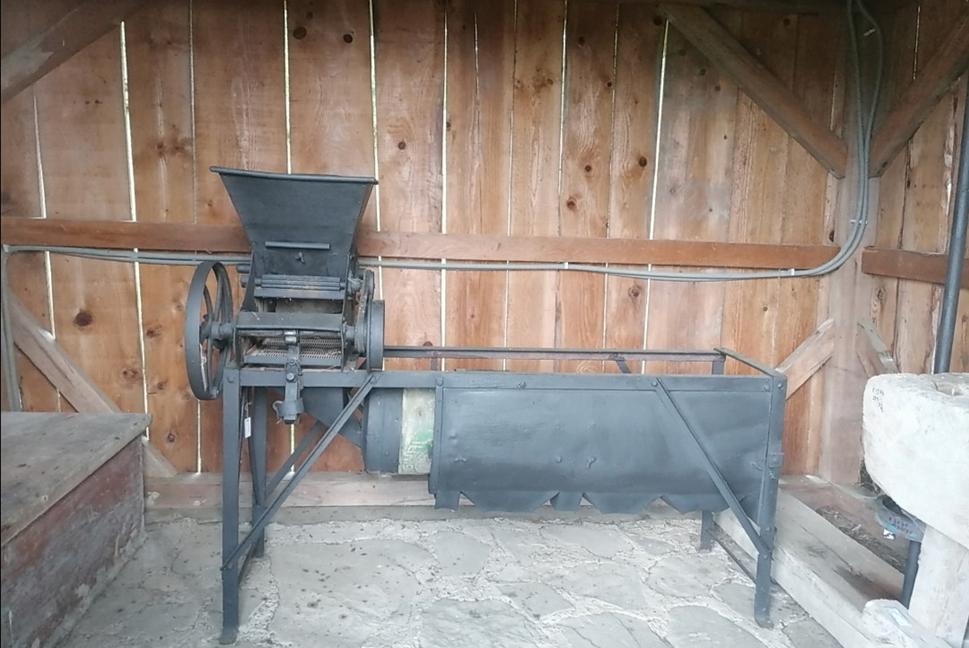 tu sa naozaj mlelo