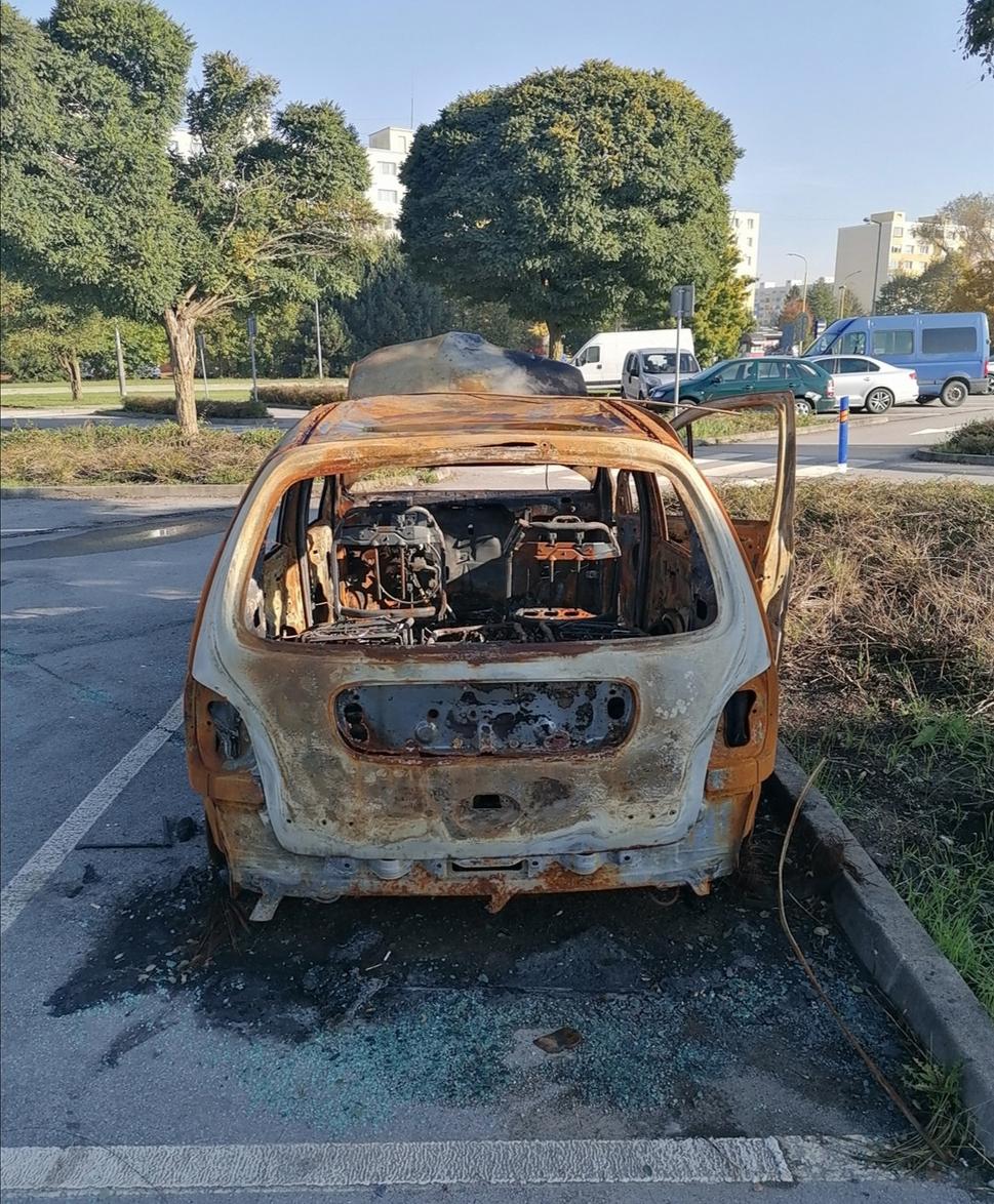 stopy po svetlách uľahčili identifikáciu