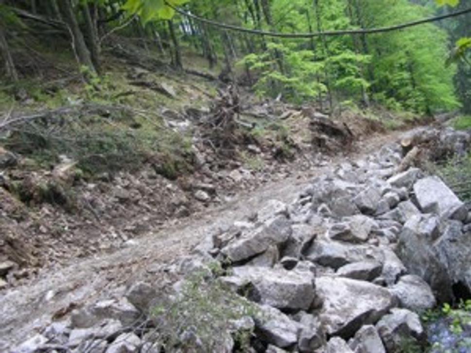 Jeden z protipožiarnych pásov