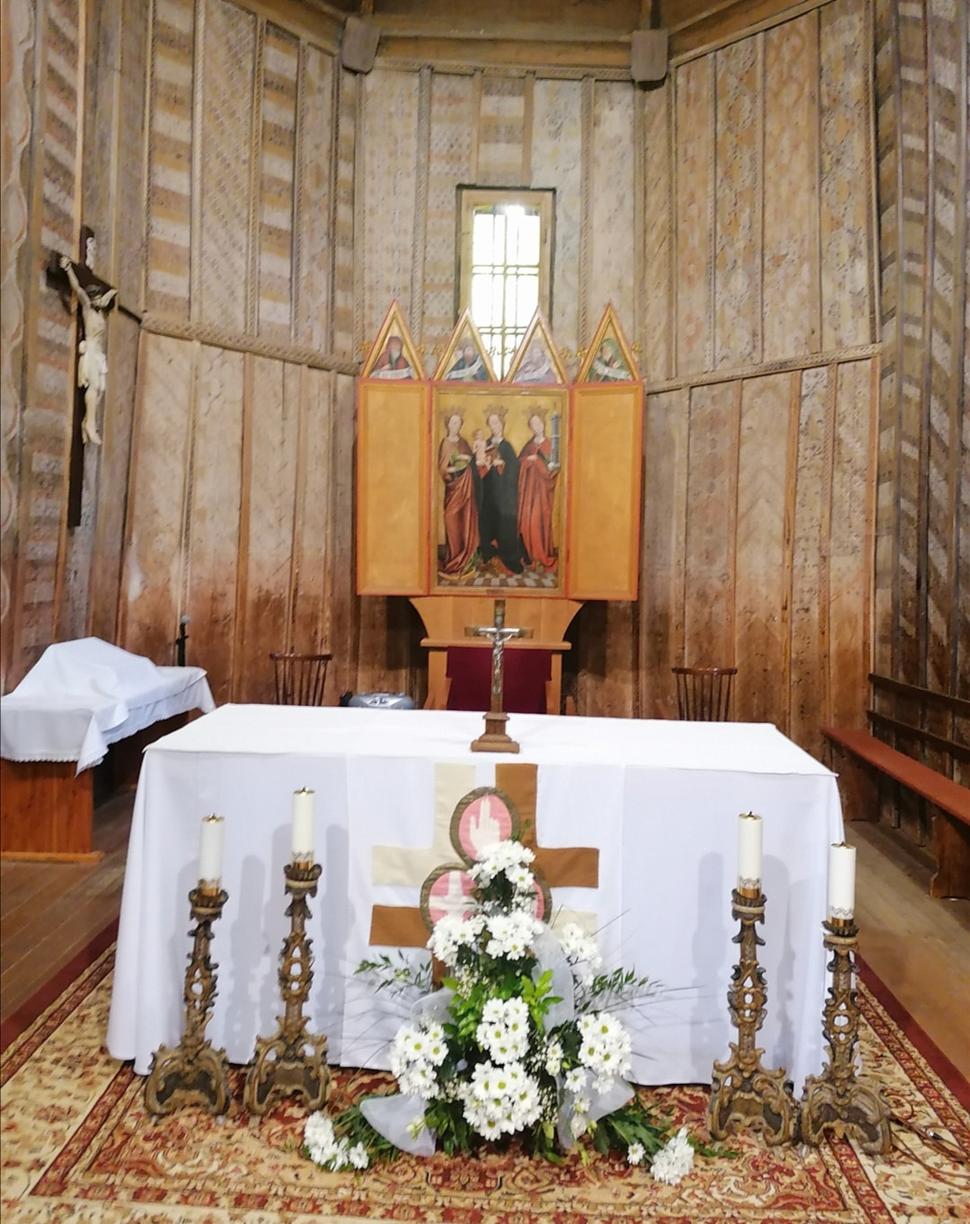hlavný oltár