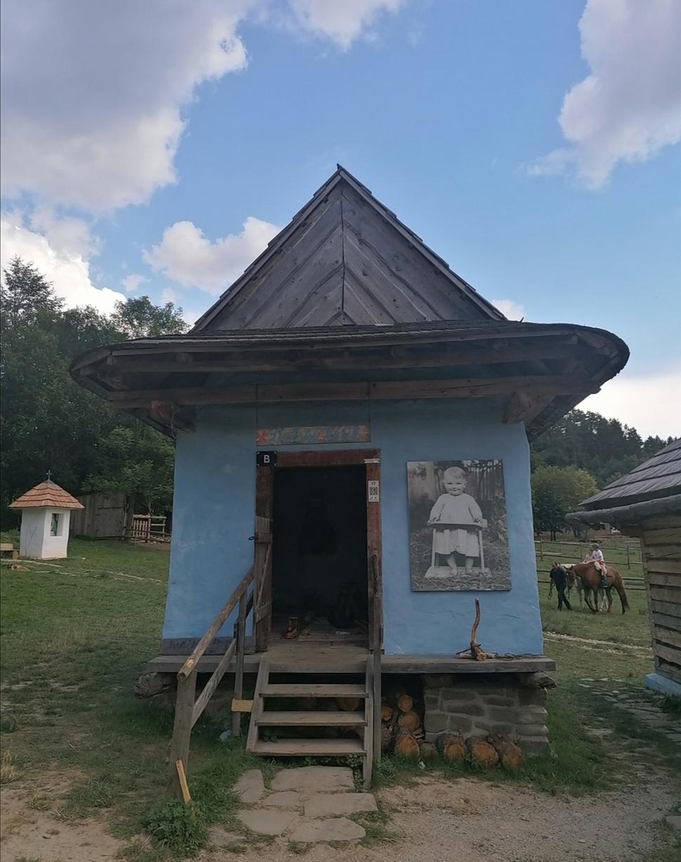 písmenko B - sýpka