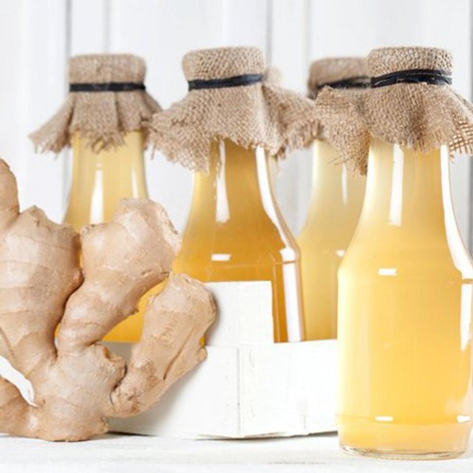 Obr. 5: Pre tých, ktorí nedokážu zjesť ďumbier v surovom stave, je pomerne dobrou alternatívou ďumbierový sirup. Ilustračné foto, zdroj: http://komis.paramag.eu/domaci-zazvorovy-sirup