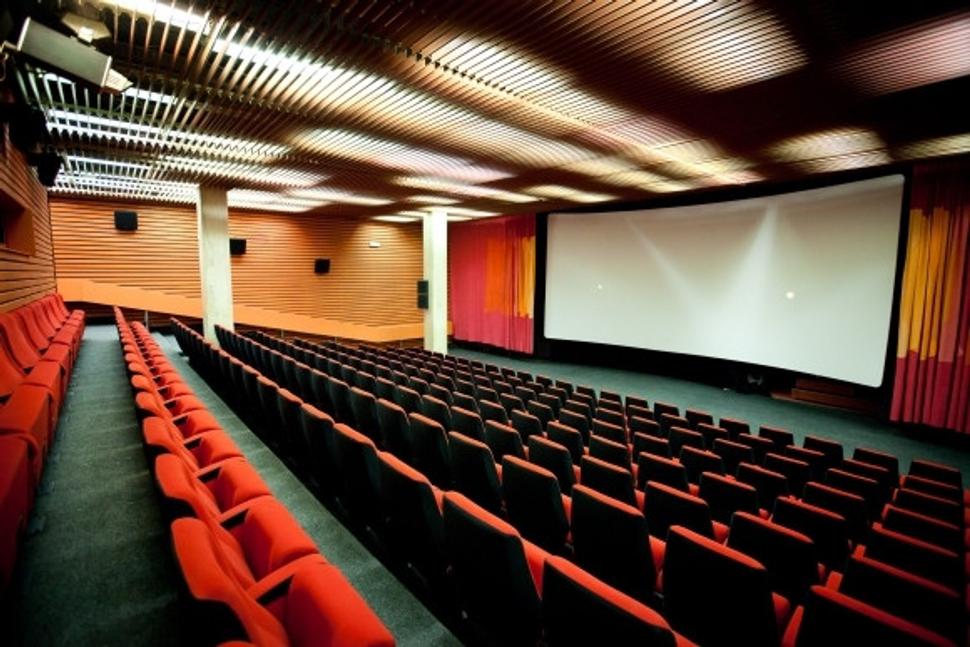 • Kino Lumière •