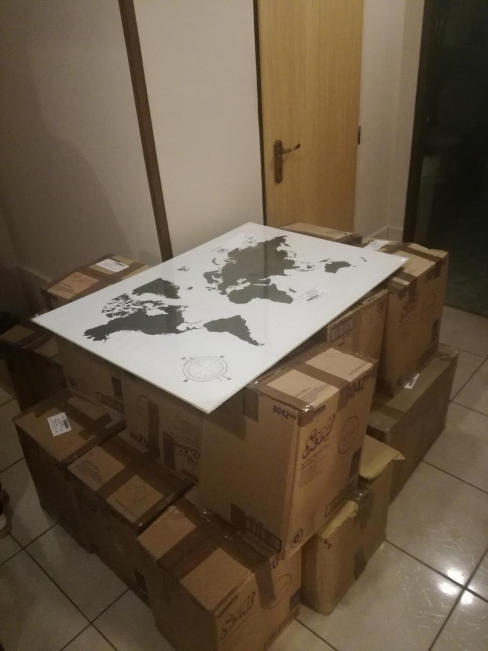 Moje necelé 4 roky života v Severnom Írsku sa zmestili do 18 krabíc.