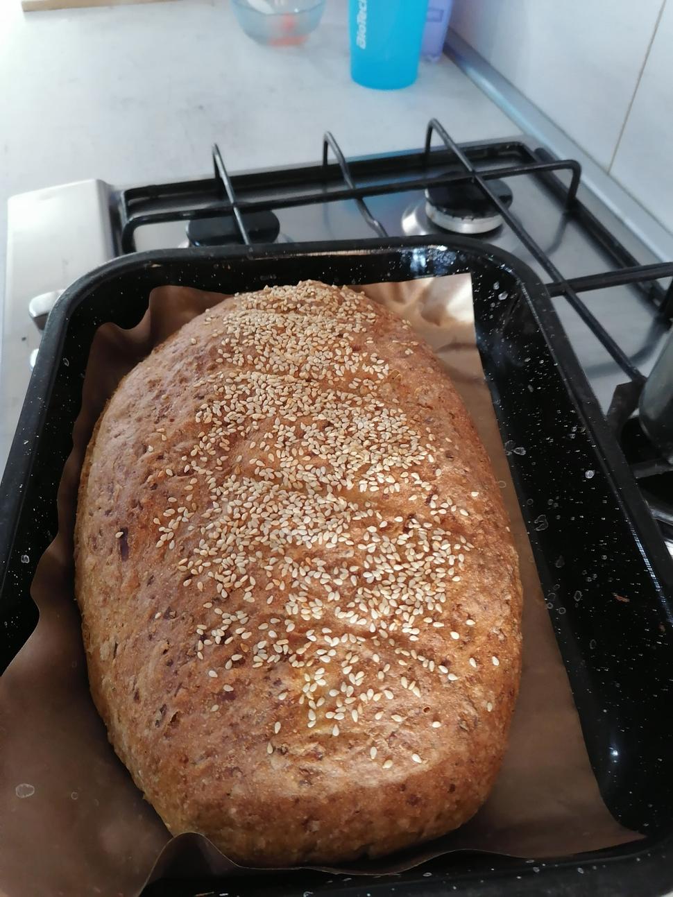 Celozrnný chlieb