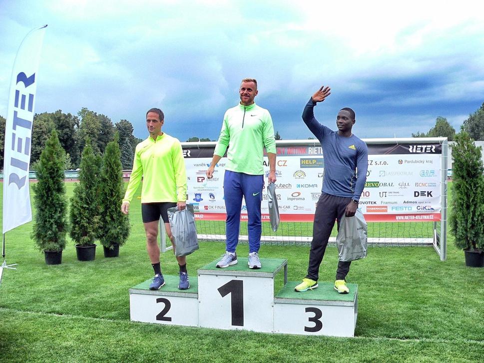 Mistři v hodu oštěpem