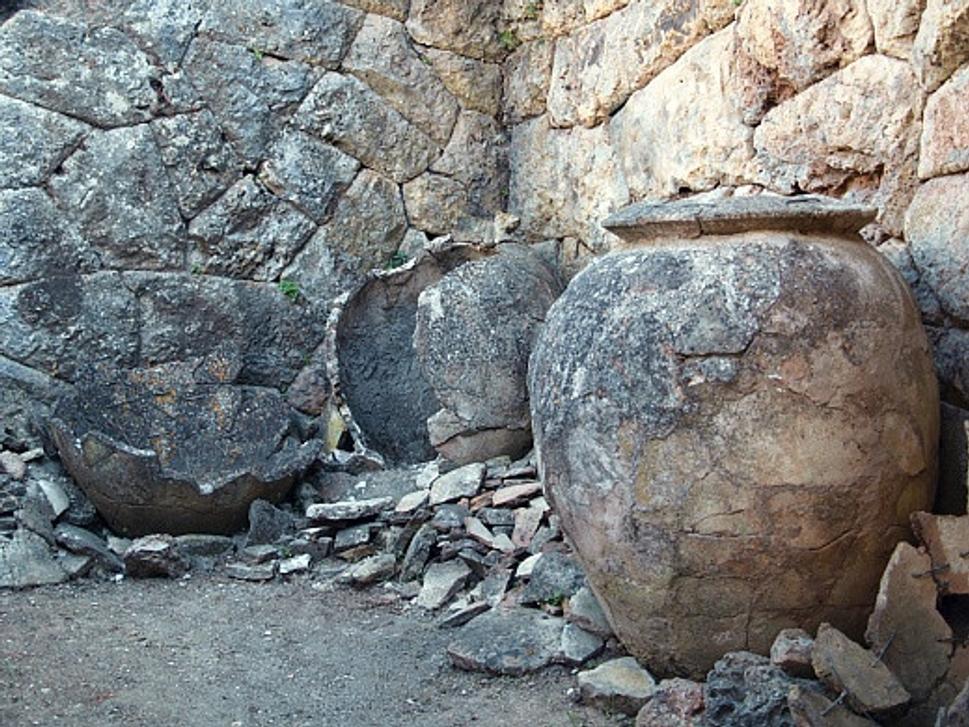 nekromanteion