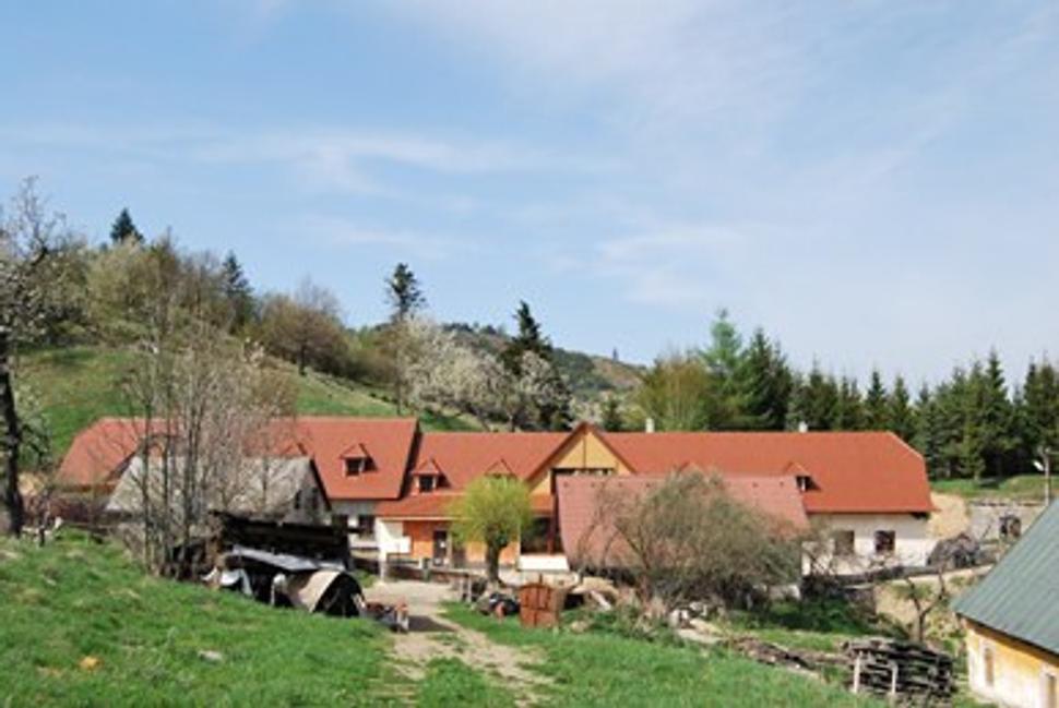 Novostavba na mieste bývalej osady Šobov
