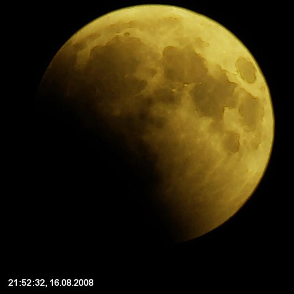 Zatmenie Mesiaca 16.8.2008,21:53