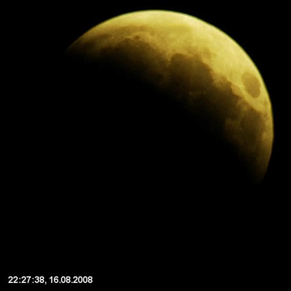 Zatmenie Mesiaca 16.8.2008, 22:28