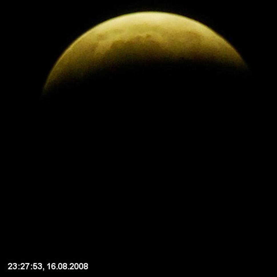 Zatmenie Mesiaca 16.8.2008, 23:28